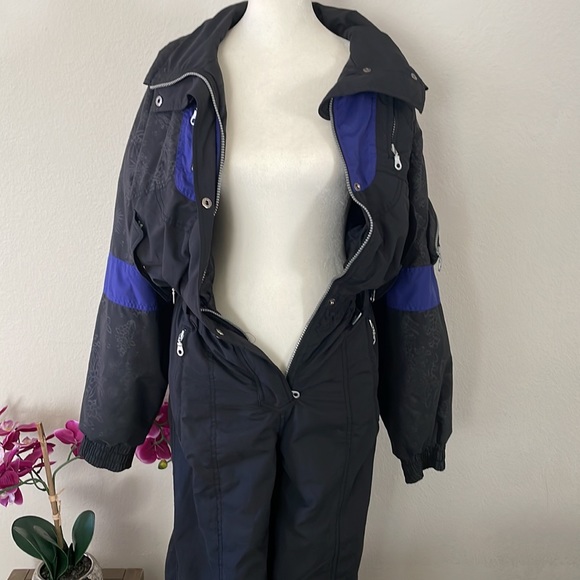 Snow/Ski Jumpsuit - Picture 6 of 12